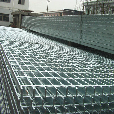 Heavy Duty Smooth Surface 50x5 Platform Serrated Steel Grating