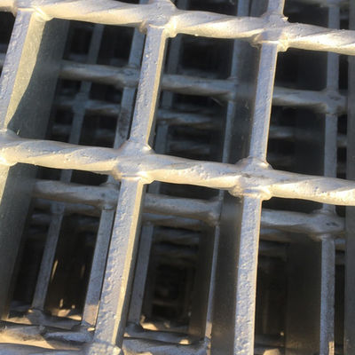 Heavy Duty Smooth Surface 50x5 Platform Serrated Steel Grating