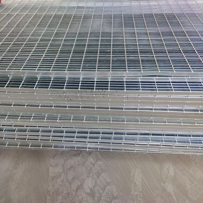 Hot Dip Galvanized Heavy Duty Steel Grating Stair Treads Drain Cover