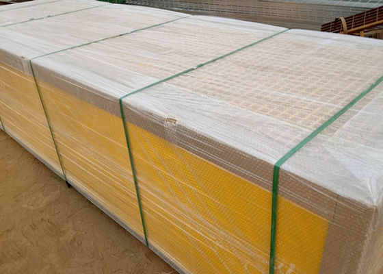 Yellow Fiberglass Grating 38*38*38 High Strength Fire Resistance